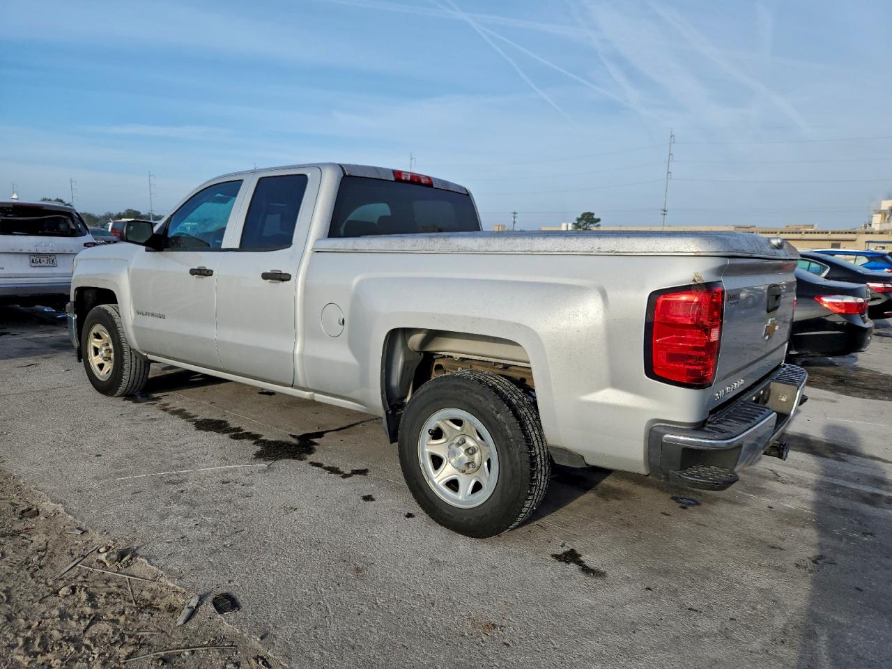 Chevrolet Silverado C1500 Image 10