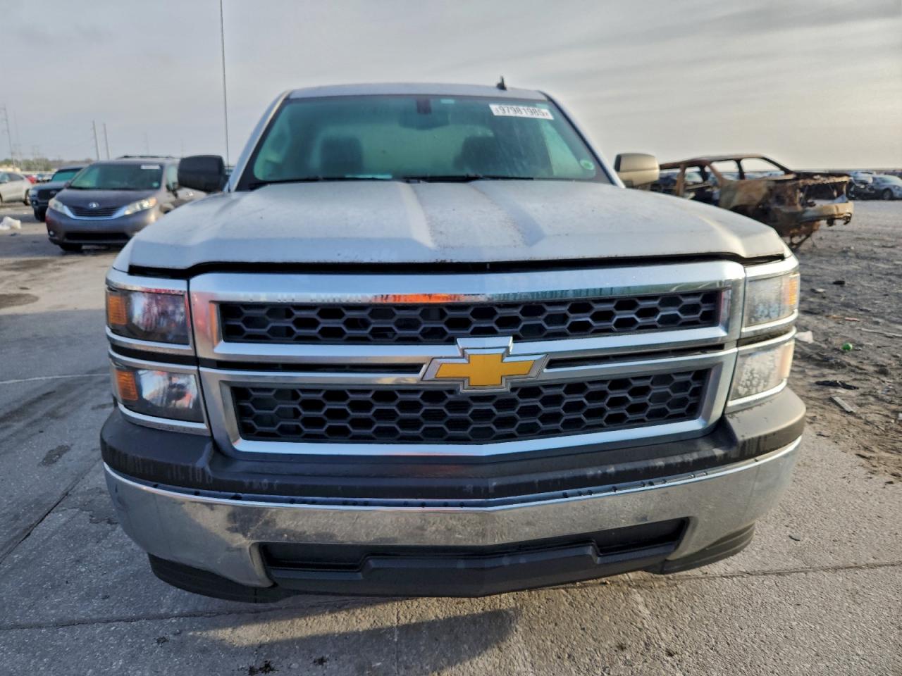 Chevrolet Silverado C1500 Image 6
