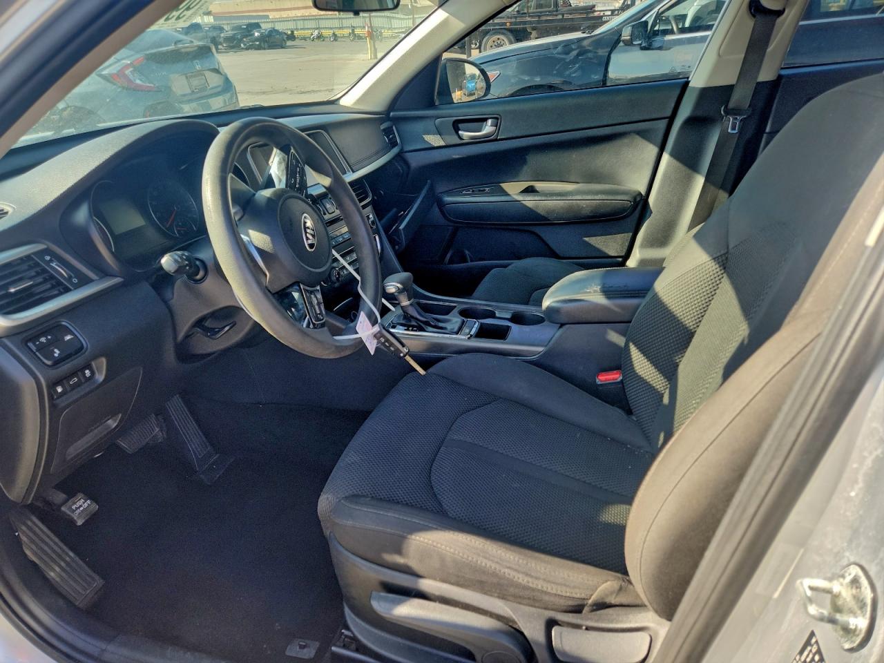 Kia Optima Lx Image 9