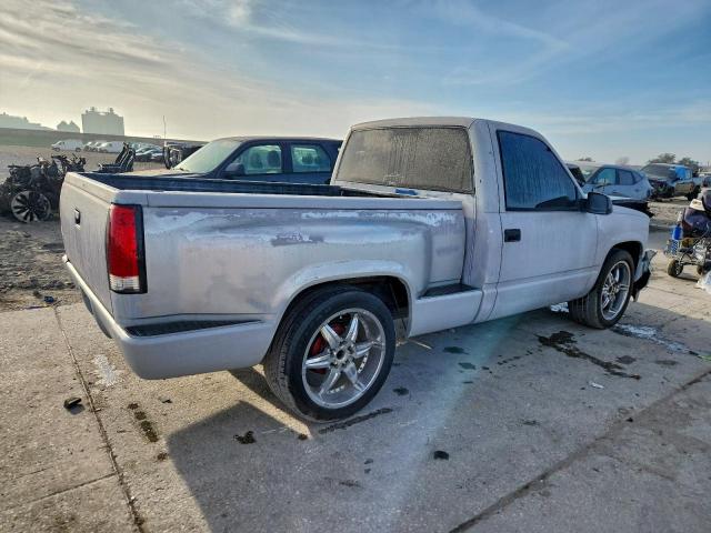 GMC Sierra C1500 Image 12