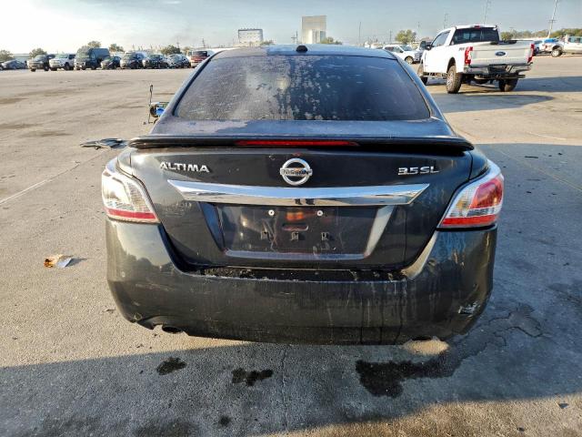 Nissan Altima 3.5s Image 12