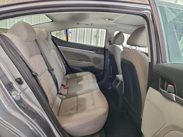 Hyundai ELANTRA Sel Image 12