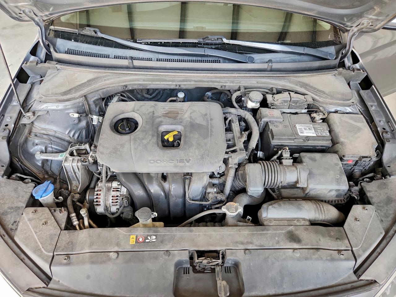 Hyundai ELANTRA Sel Image 11