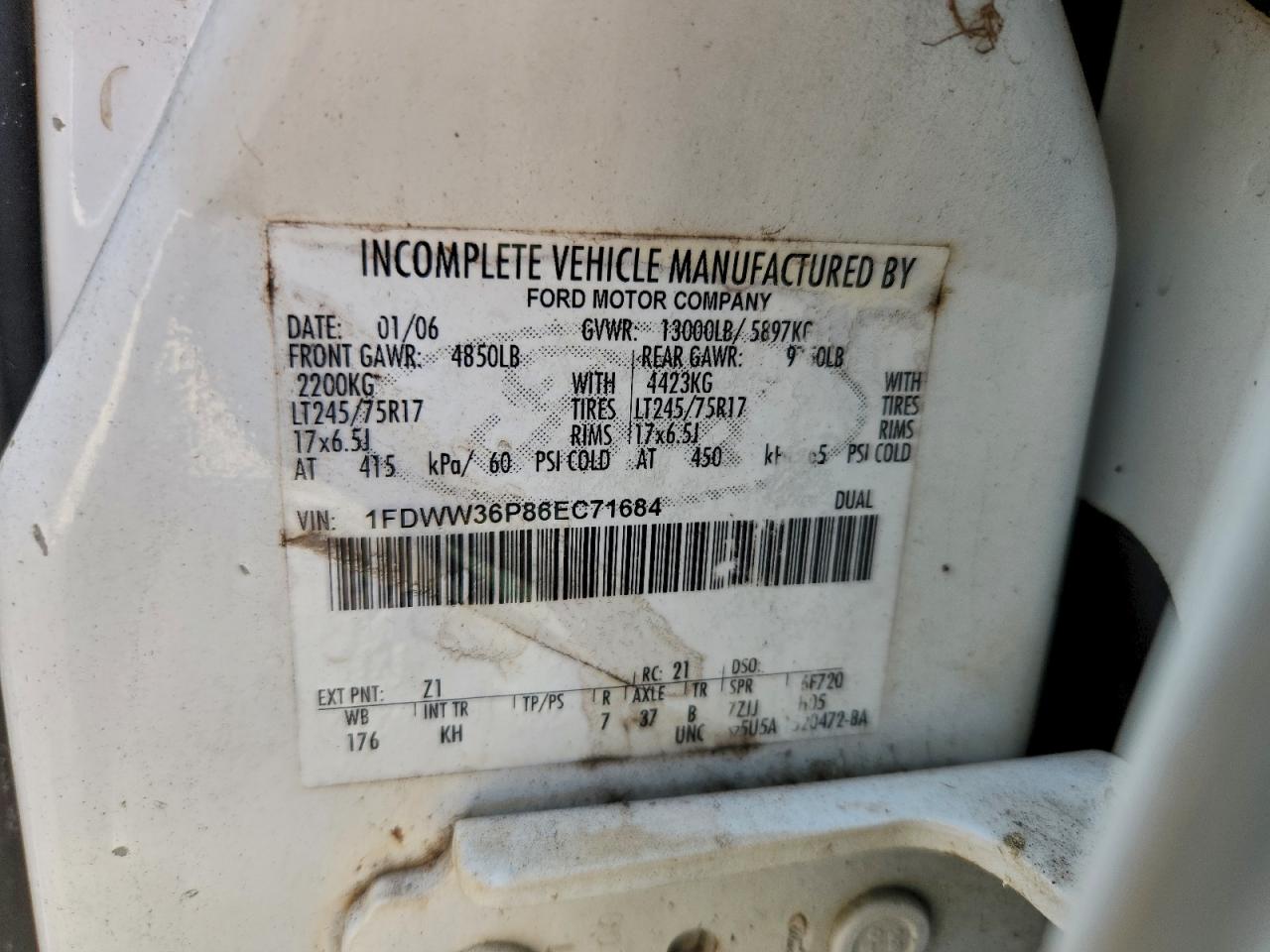 Ford F-350 Super Duty Image 5