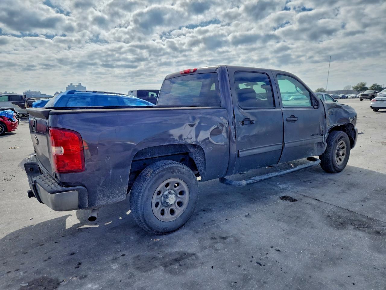 Chevrolet Silverado C1500 Ls Image 4