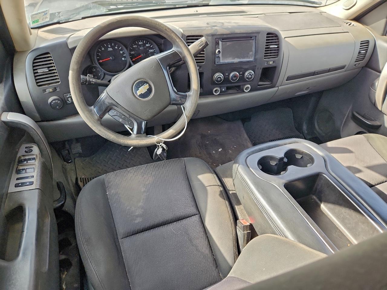 Chevrolet Silverado C1500 Ls Image 8