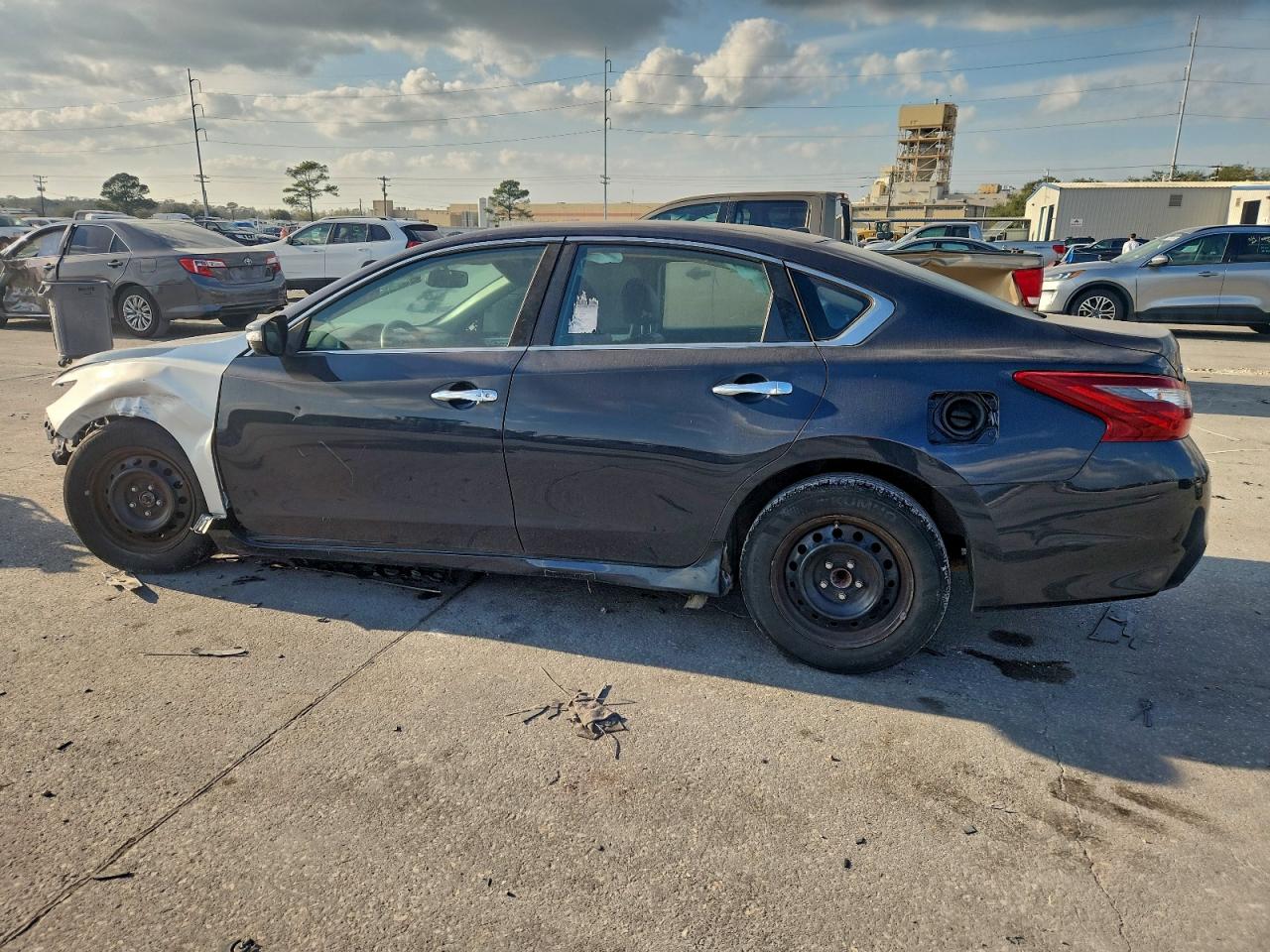 Nissan Altima 2.5 Image 11