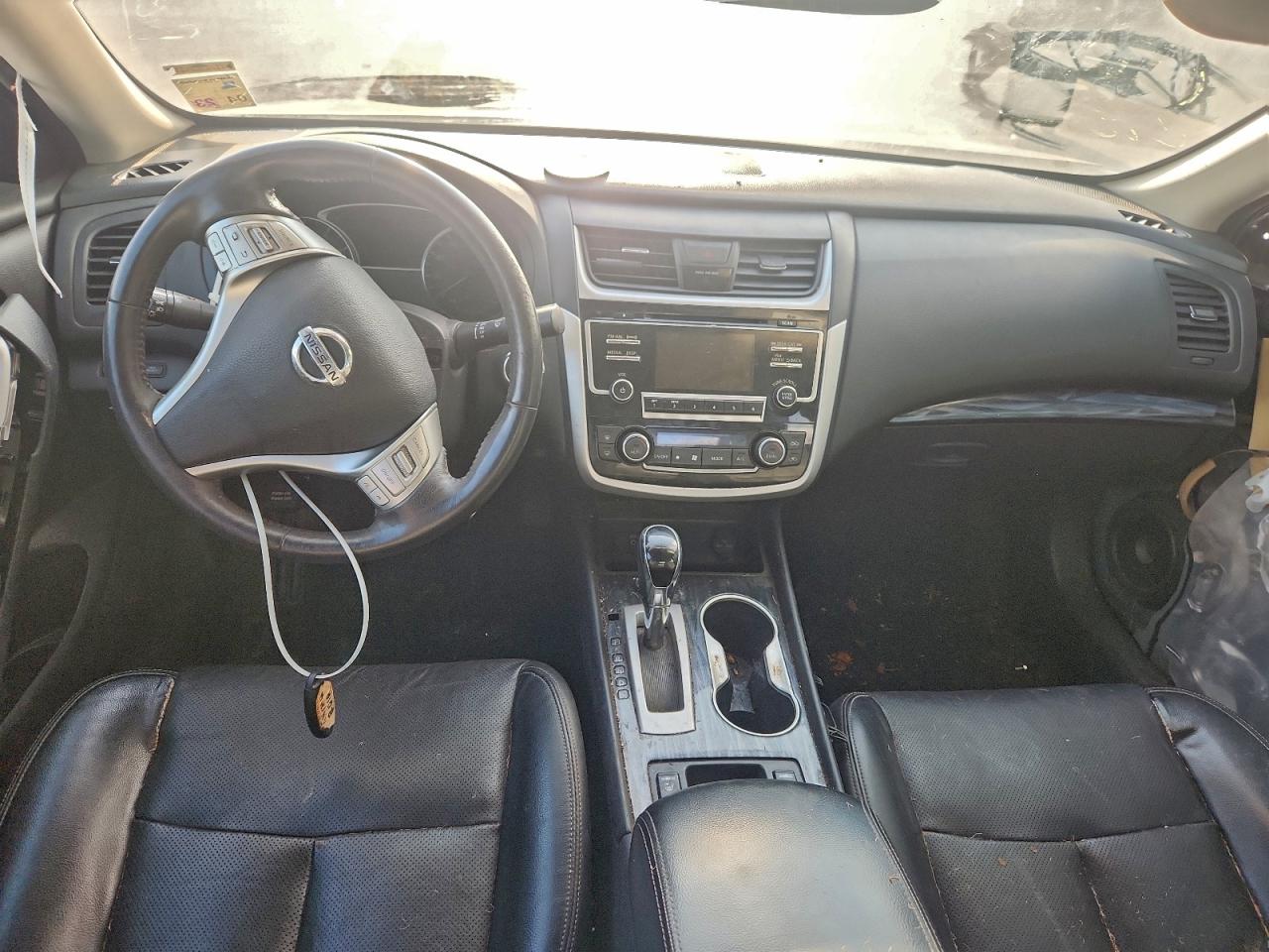 Nissan Altima 2.5 Image 4
