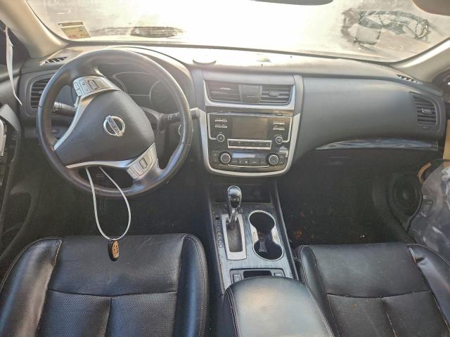 Nissan Altima 2.5 Image 4