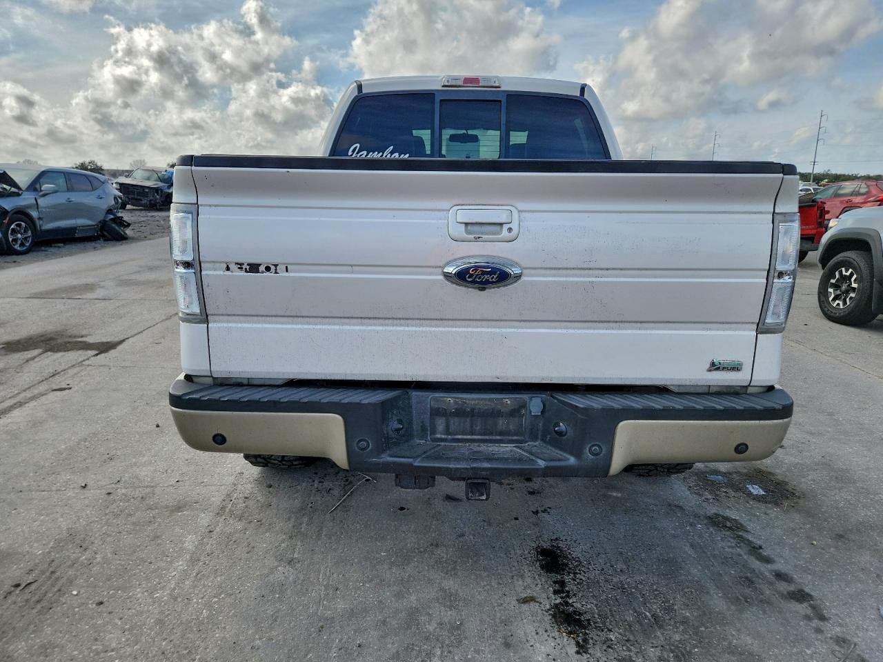 Ford F-150 Supercrew Image 7