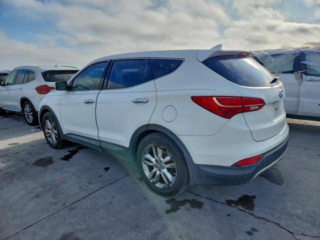Hyundai SANTA FE Image 3