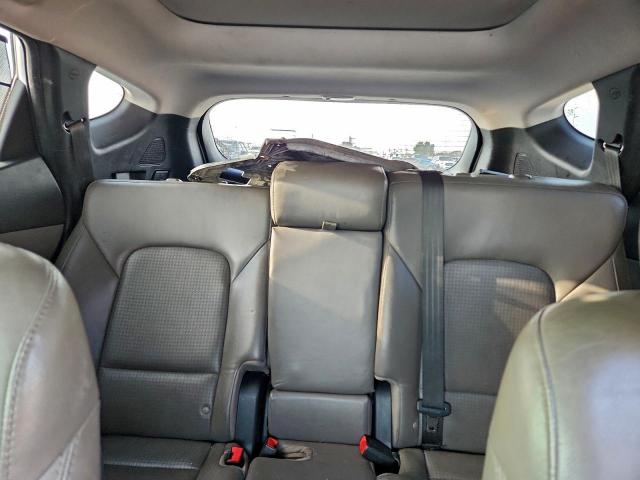 Hyundai SANTA FE Image 8