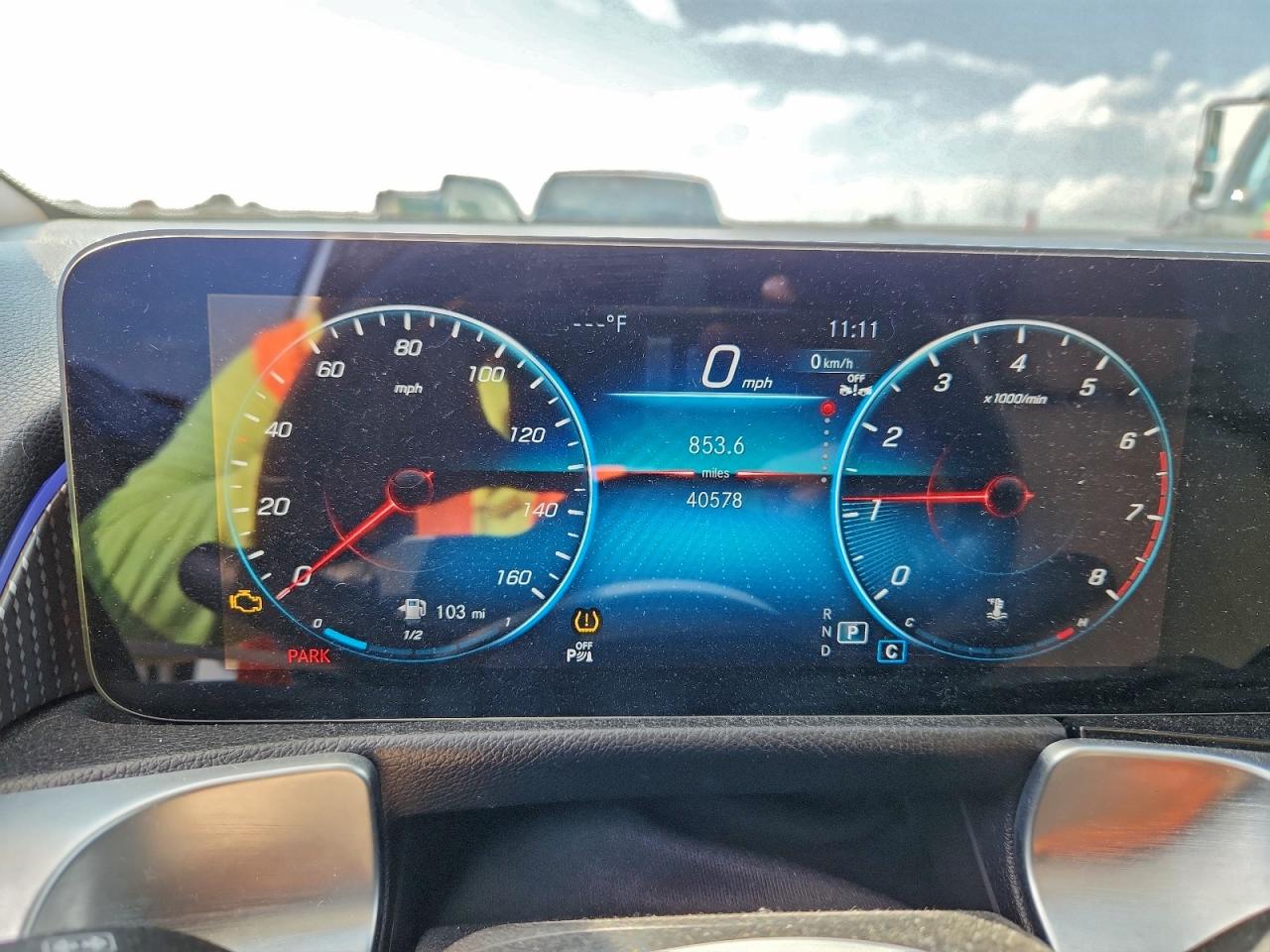 Mercedes-Benz GLB 250 Image 9