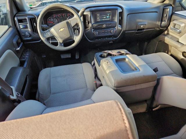 Chevrolet Silverado C1500 Custom Image 8