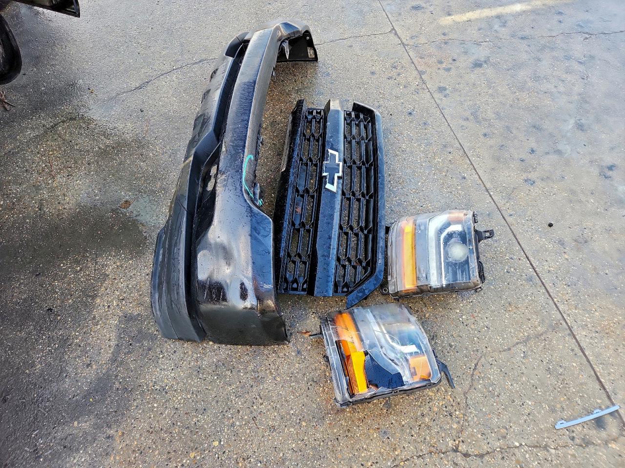 Chevrolet Silverado C1500 Custom Image 13