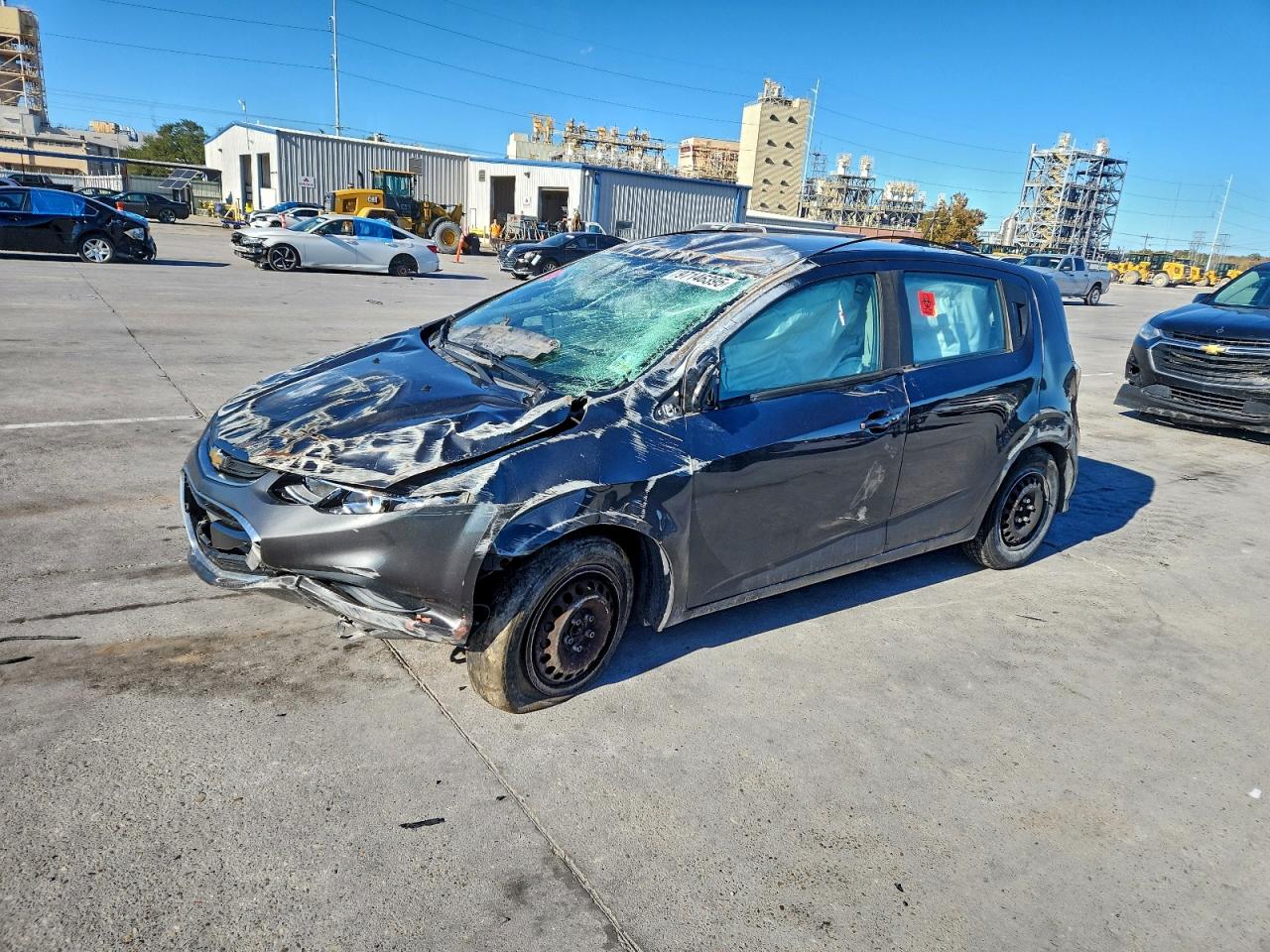 Chevrolet Sonic Image 1