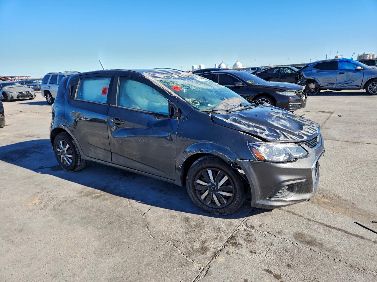 Chevrolet Sonic Image 5