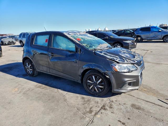 Chevrolet Sonic Image 5