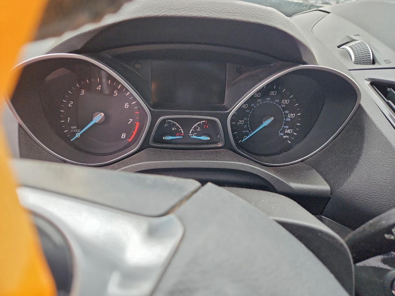 Ford Escape Titanium Image 13