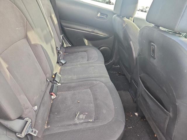 Nissan Rogue S Image 12