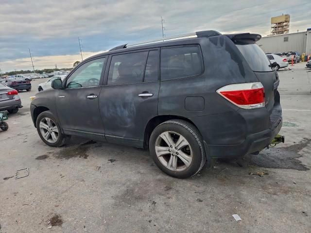 Toyota Highlander Limited Image 3