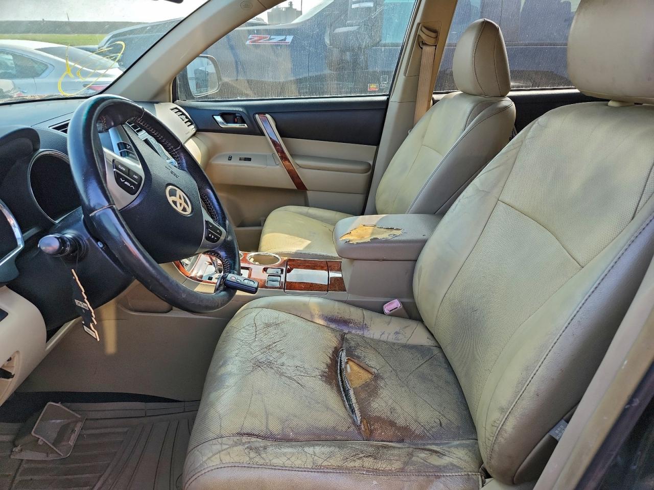 Toyota Highlander Limited Image 13