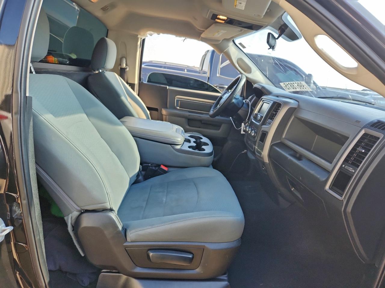 Ram 1500 St Image 10