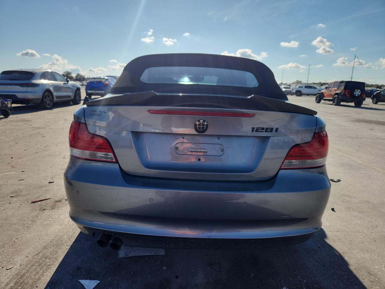 BMW 1 Series I Image 12